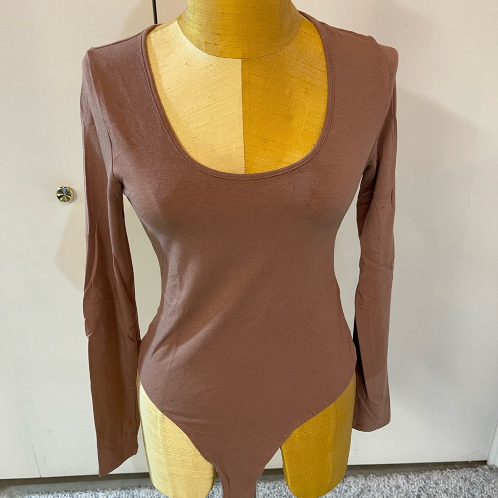 NWOT Banana Republic LS top